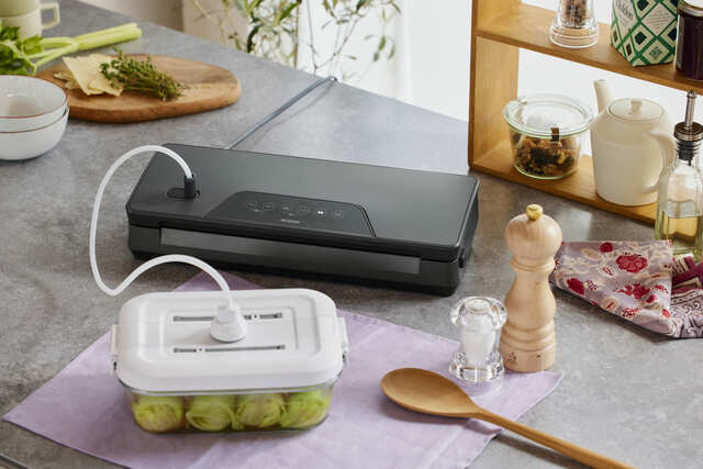 【アイリスオーヤマ・真空パック機】別売りのガラス容器使用イメージ