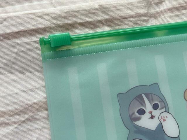 グリーンのストライプがポップ♪