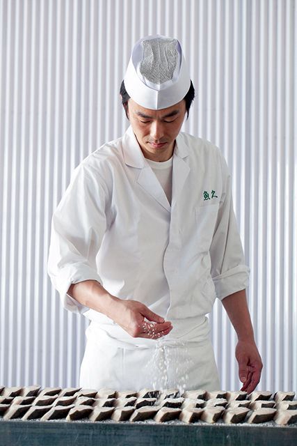 都内・日本料理店の極上ランチ／魚久 本店（人形町）　二代目店主が完成させた製法を継承している。