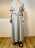 【無印良品 ライトスウェットクルーネック半袖Tシャツ/フレアスカート】リラックス感ときれいさを両立してくれる一枚です♪