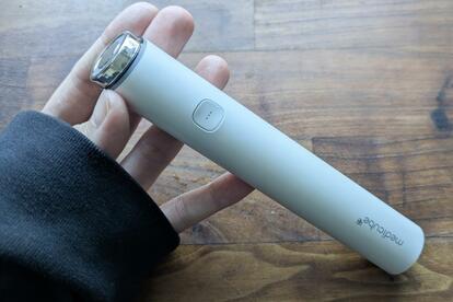 ズボラでも続けられる美顔器」を買ったらむくみが怖くなくなった。あの