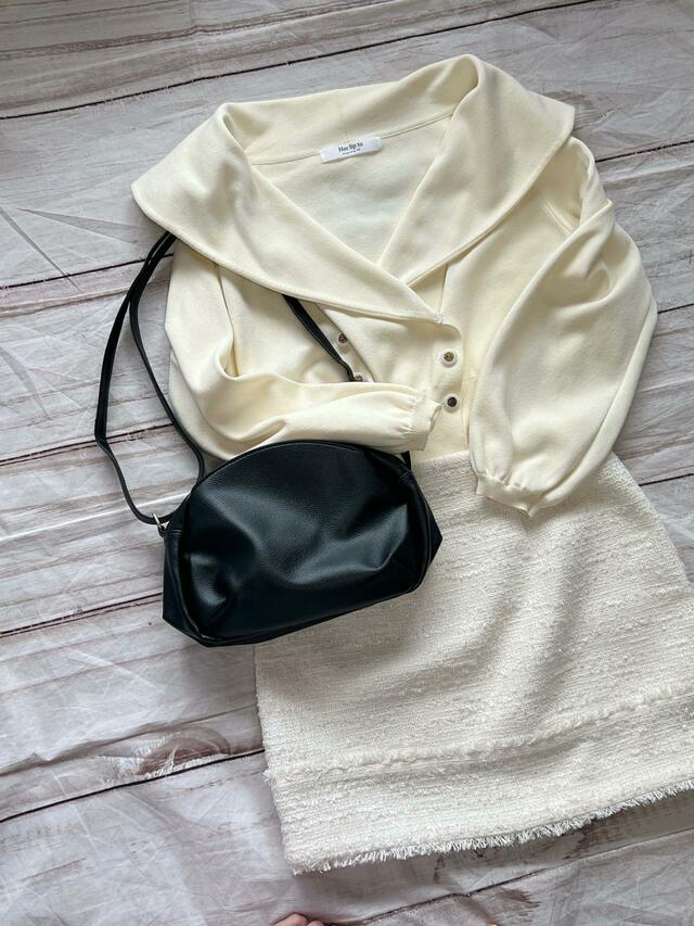 フェミニンなコーディネートに持ってもかわいい♪