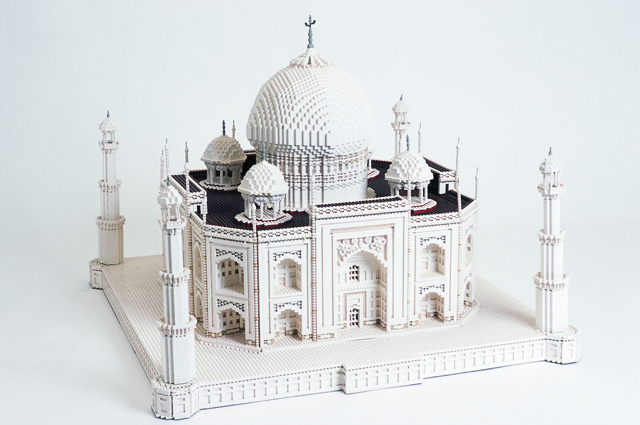 40万のレゴブロックでつくられた「世界遺産」