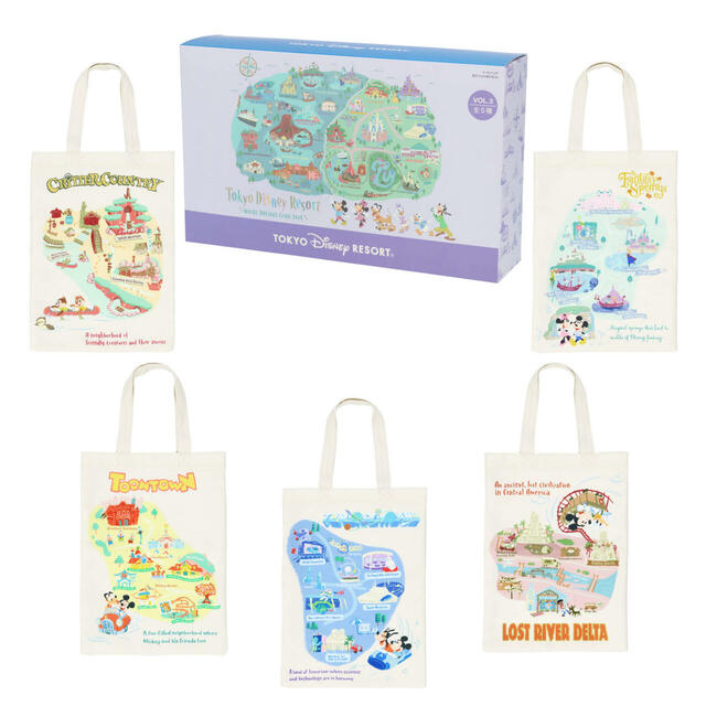 トートバッグセット 6,000円|ミッキーたちが楽しそうに巡っているパークのマップやアイコンをモチーフにしたグッズ|販売店舗:東京ディズニーランド「グランドエンポーリアム」、東京ディズニーシー「タワー・オブ・テラー・メモラビリア」|発売日:2025年1月9日(木)