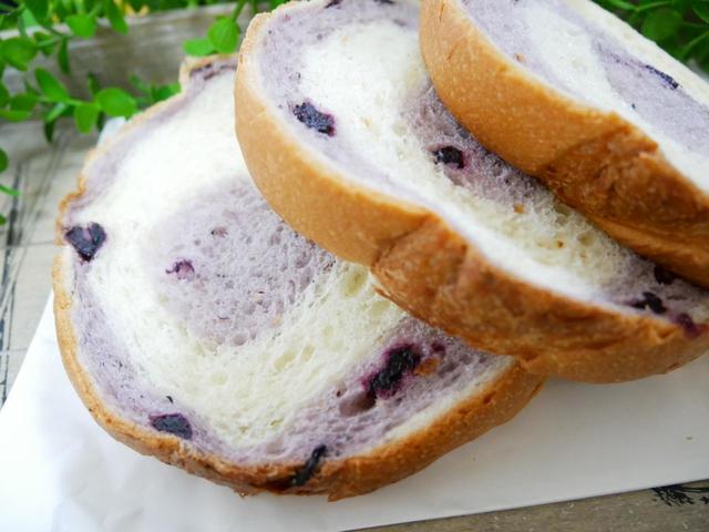 【ブランジェ浅野屋 軽井沢ブルーベリー】クリームと合わせてみてくださいね！