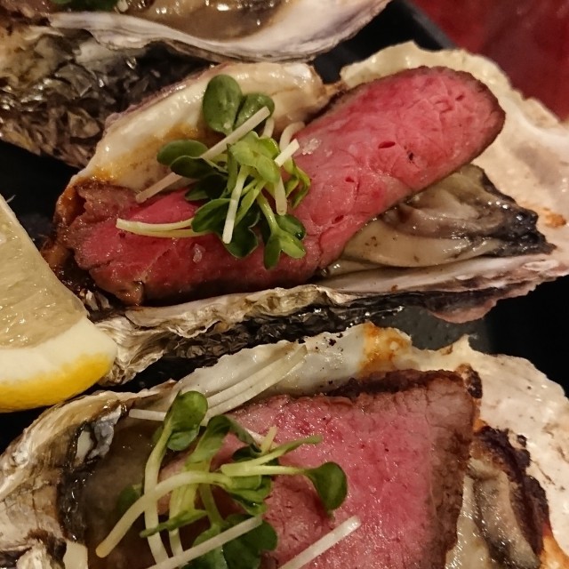 牡蠣肉(3ヶ) 1,200円(税抜)