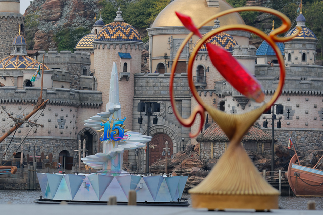 東京ディズニーシー15周年ハーバーショー「クリスタル・ウィッシュ・ジャーニー」