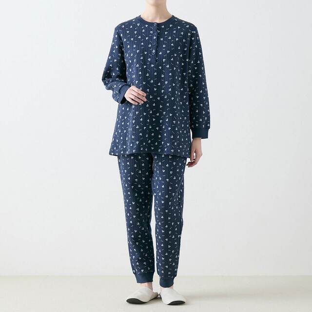 ニットキルトパジャマ（選べるキャラクター）｜￥4,990 （税込）