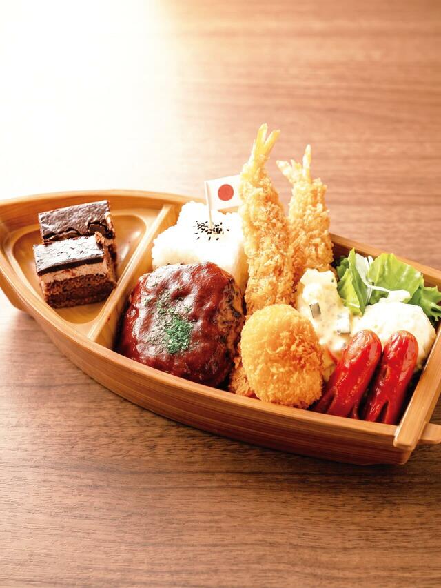 「お子様セット」<価格:800円(税込)>【“刺身食べ放題”で話題の『漁港食堂 秦野店』がリニューアルオープン!海鮮丼・定食・海鮮だし茶漬けなど、さらにメニューが充実!】