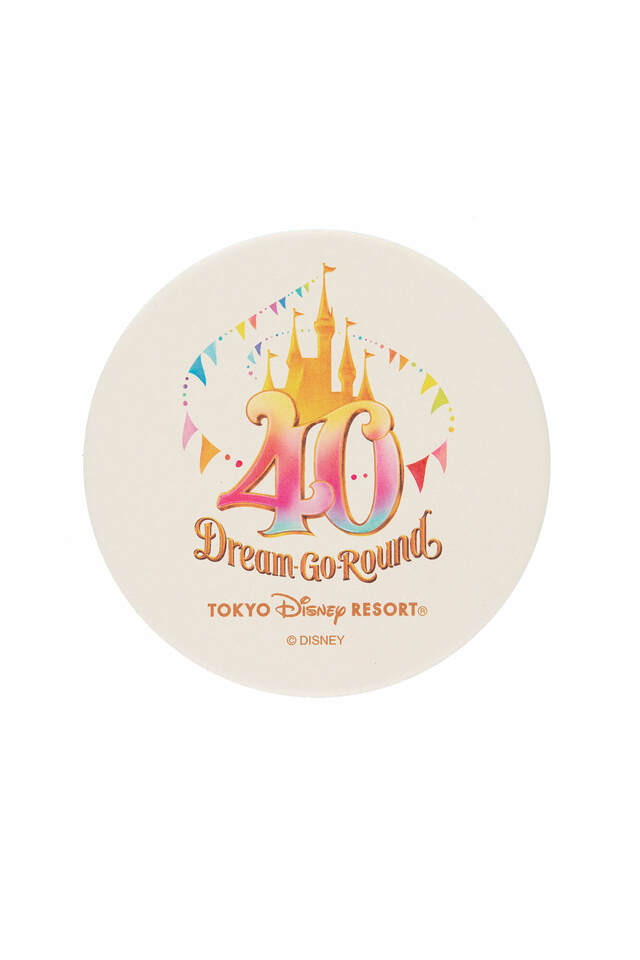 タンブラー＆コースター 3,700円｜サイズ：（ステンレスタンブラー）直径約9×高さ約12cm、（コースター）直径約10cm｜東京ディズニーリゾート40周年“ドリームゴーラウンド”スペシャルグッズ｜発売日：2023年4月10日（月）｜販売店舗：東京ディズニーランド「グランドエンポーリアム」、東京ディズニーシー「エンポーリオ」