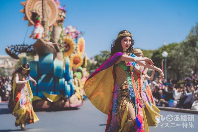 ディズニー・ハーモニー・イン・カラー