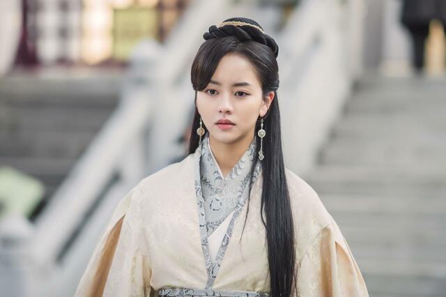 ピョンガン王女を演じたキム・ソヒョン　『王女ピョンガン 月が浮かぶ川』©2021 Victory Contents Co.,Ltd. All rights reserved