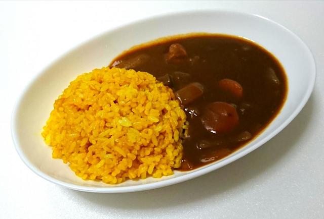 カークランドシグネチャー　ターメリック　340g　468円