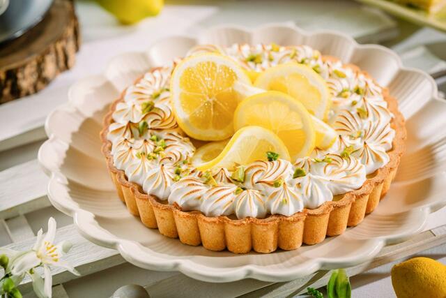 「レモンタルト」【XEXがトロピカルフルーツをふんだんに使用した『 サマースイーツ ブッフェ 』を4店舗同時開催】