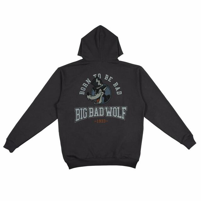 パーカー 5,500円｜東京ディズニーリゾート「三匹の子ぶた」グッズ｜販売店舗：東京ディズニーランド「タウンセンターファッション」、東京ディズニーシー「スチームボート・ミッキーズ」｜発売日：2023年12月26日（火）