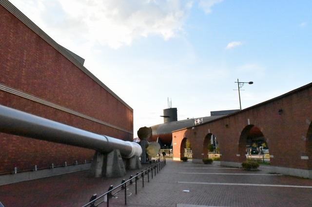 てつのくじら館と大和ミュージアムは隣接している