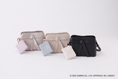 【grove】「リボンショルダーバッグ」5,480円／リボンショルダーバッグとゴールドの箔型押しを施したポーチチャームがセットになったアイテム