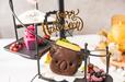 カフェタイム限定「黒パンケーキサンドウィッチ」や「紫芋のプレッセ ミックスベリーソース」(イメージ)【ロッテシティホテル錦⽷町のハロウィンメニュー】