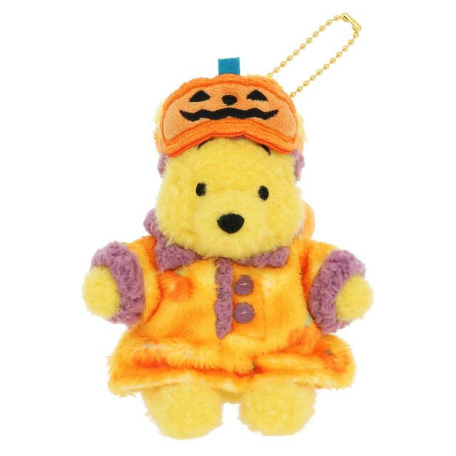 ぬいぐるみバッジ 2,400円|東京ディズニーリゾート「ディズニー・ハロウィーン」グッズ|販売店舗:東京ディズニーランド「ディズニー&カンパニー」、東京ディズニーシー「エンポーリオ」|発売日:2026年9月15日(火)