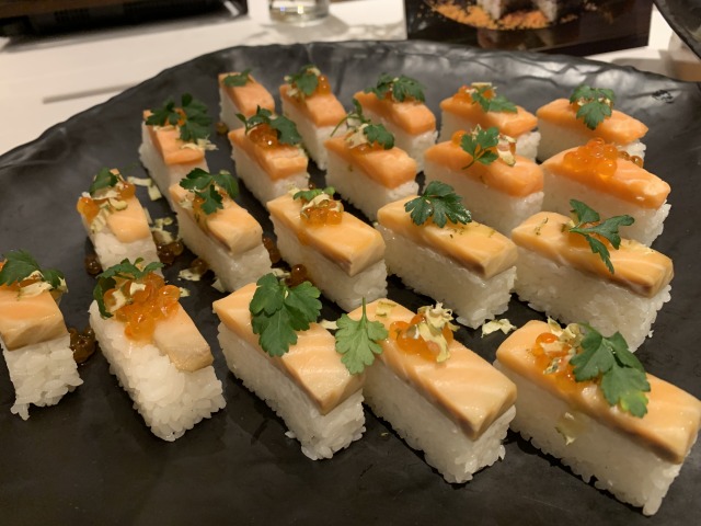 富士の介といくらの押し寿司