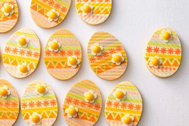 「イースターエッグクッキー」＜1枚 604円＞【ザ・キャピトルホテル 東急「春のスイーツコレクション 2024」】