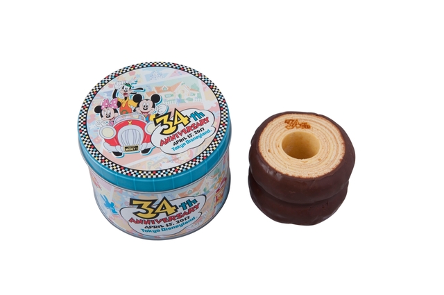 バウムクーヘン 800円｜直径約10.5×高さ約8cm、内容量1個｜2017年4月15日（土）発売｜東京ディズニーランド｜ワールドバザール・コンフェクショナリー