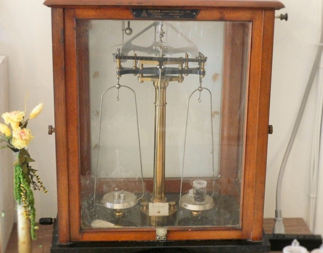 清澄白河『リカシツ』／かつて使われていた実験器具も（非売品）