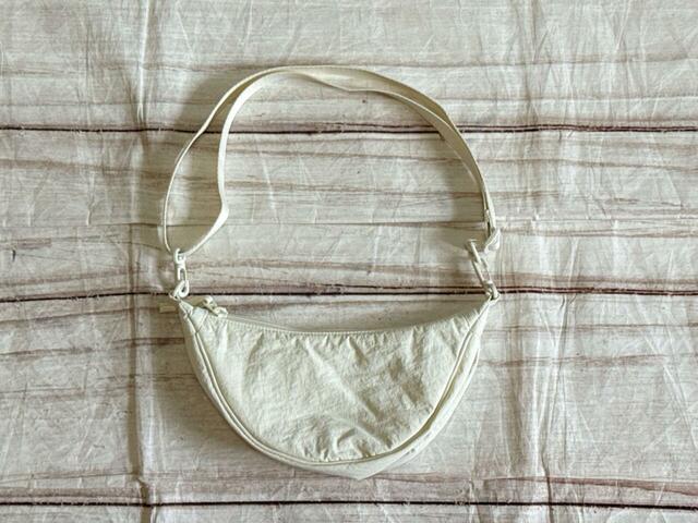 UNIQLO：ラウンドウルトラミニバッグ／1,290円（税込）