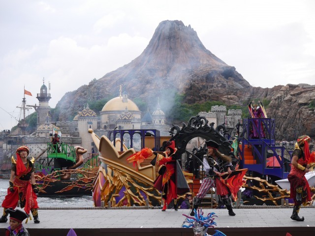 TDS ディズニー・ハロウィーン 「ザ・ヴィランズ・ワールド」