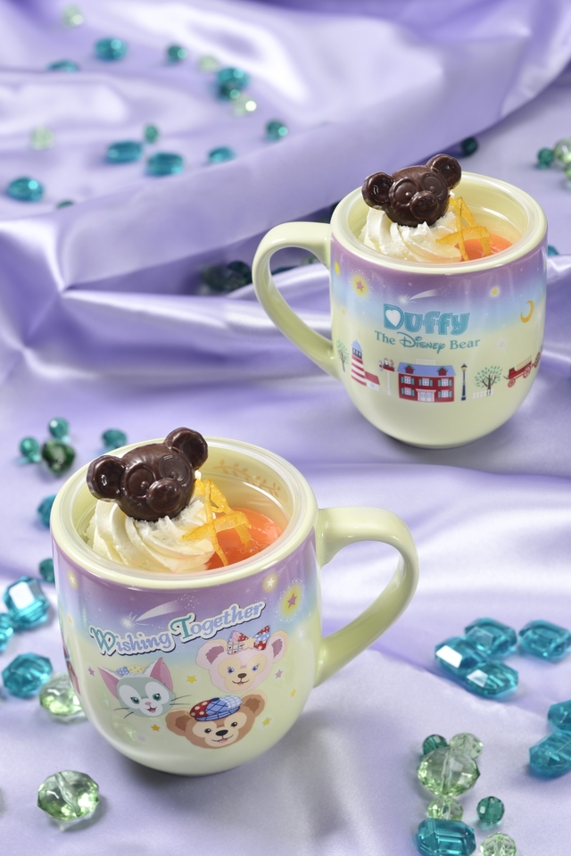 オレンジムース(チーズケーキ入り)、スーベニアカップ付き 1個 ¥880