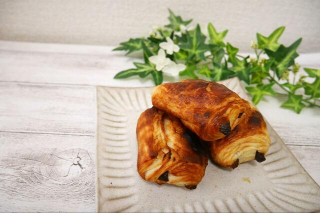 【業務スーパー ミニパンオショコラ生地】焼き色がついたら完成