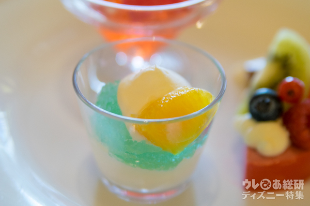 Tokyo Disney Resort 35th “Happiest Celebration! ”ランチブッフェ／ディナーブッフェ｜東京ディズニーランドホテル「シャーウッドガーデン・レストラン」