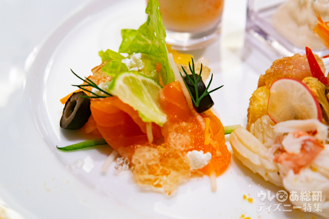 ヴィシソワーズと赤ピーマンのピュレ