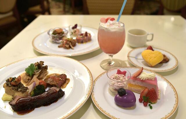 2026年1月13日~2026年3月8日 シャーウッドガーデン・レストラン_ディズニー・パルパルーザ“ミニーのファンダーランド”ブッフェ