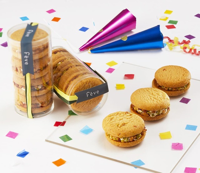 【3周年記念商品】フェーヴ「レモンクリームサブレサンド」4個入 700円　販売期間は7月20日～8月31日（数量限定、なくなり次第終了）