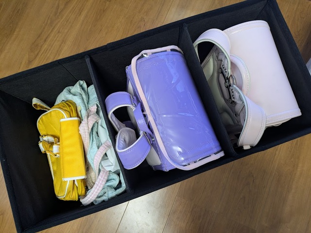 【アイリスオーヤマ　3WAY 引き出し収納ボックス・使用後】やや窮屈感はあるものの、ランドセルや通園バッグ、リュックも収納できました！