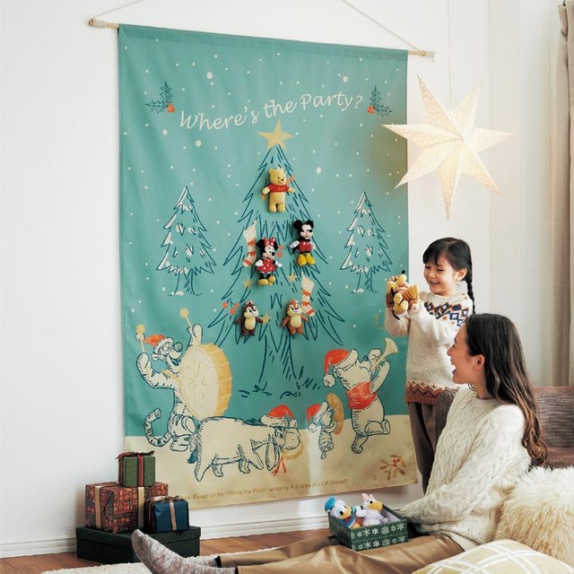 ぬいぐるみをつけても可愛い!クリスマスタペストリー