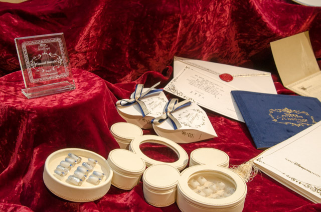 東京ディズニーランドホテル宴会場「シンデレラドリーム」でのウェディングプログラム「ディズニー・ロイヤルドリーム・ウェディング」©Disney