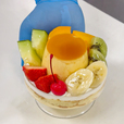 仕上げにフルーツにナパージュをまとわせて完成！【お菓子のたいようのビッグパフェ3種】【お菓子のたいようのビッグパフェ3種】