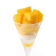 「自家製マンゴーシャーベットのミニパフェ」＜期間：2025年7月1日～7月31日＞ 【タカノフルーツティアラで“旬の桃”が食べ放題♪桃尽くしの「アフタヌーンティーセット」も登場♪】