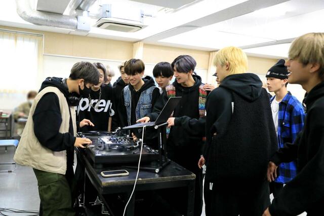 DJ RIONのテクニックに大盛り上がり！