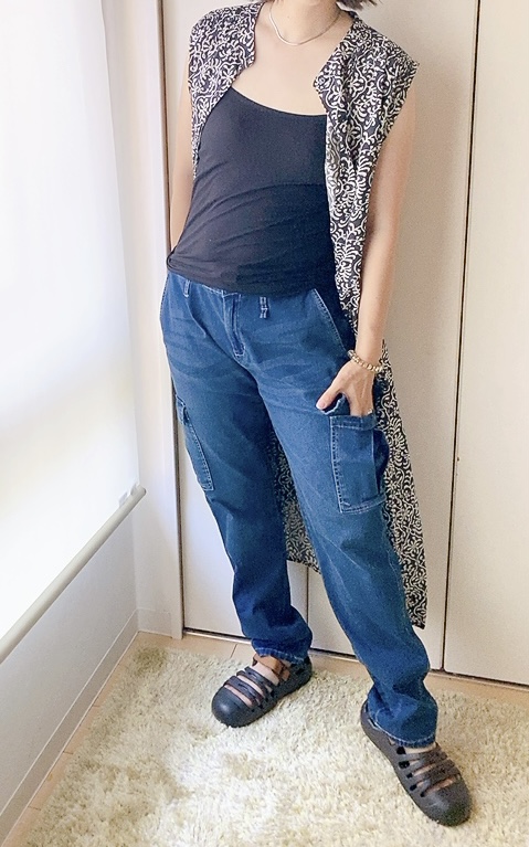 【ワークマン ボーンサンダル】個性的なサンダルをプラスすることで、ファッションに遊び心が加わります