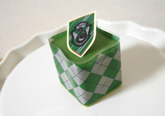 【コージーコーナー】＜ハリー・ポッターと賢者の石＞コレクション（9個入）：税込3,564円