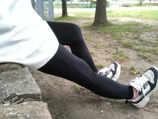 【ワークマン レディースクールシールドネオ冷感レギンス】モノトーンでかっこよくまとめるのも◎