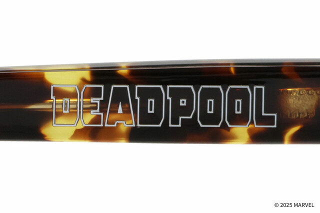 サングラス ¥12,200｜Zoff「MARVEL COLLECTION DEADPOOL&WOLVERINE」DEADPOOL&WOLVERINE MODEL