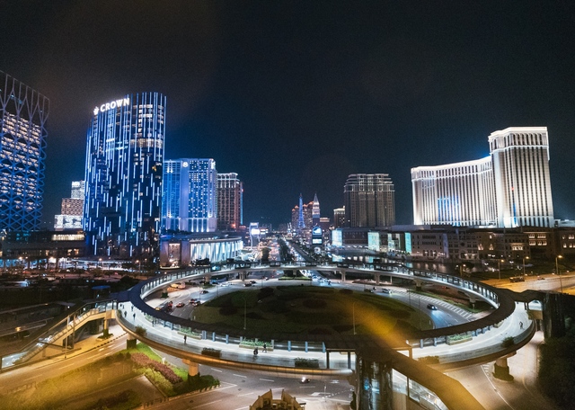 夜景（コタイ地区最新）写真提供：マカオ観光局