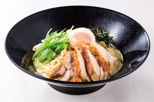 香草仕立てのクリーミー油そば（税込850円）