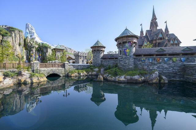 東京ディズニーシー「ファンタジースプリングス」内「フローズンキングダム」