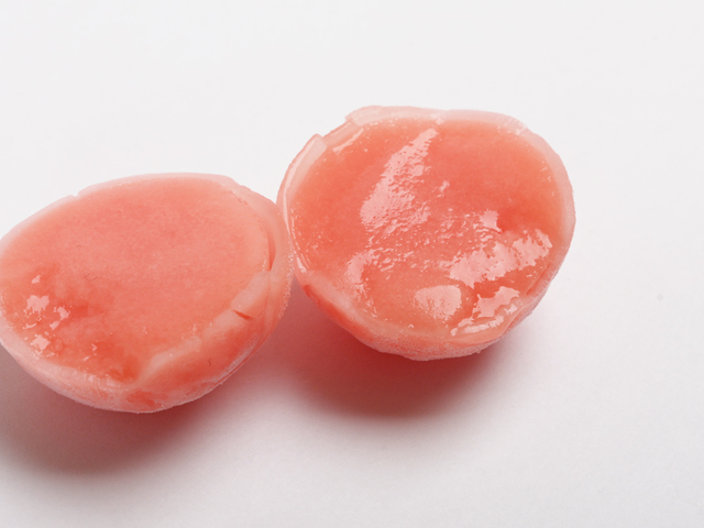 「アイスの実 ピンクグレープフルーツ」194円（税込）