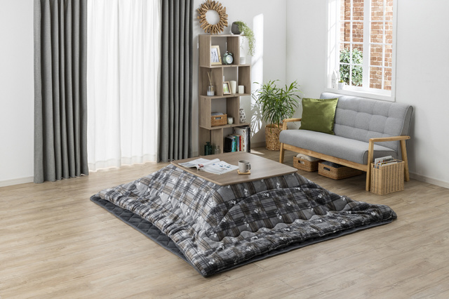 【2020秋冬】洗えるこたつ掛ふとん 掛・敷2点セット 正方形 ミッキーマウス